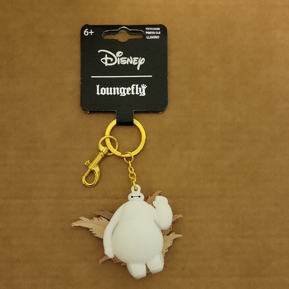 NWT: Loungefly Disney Big Hero 6 Baymax Feather 3D Keychain